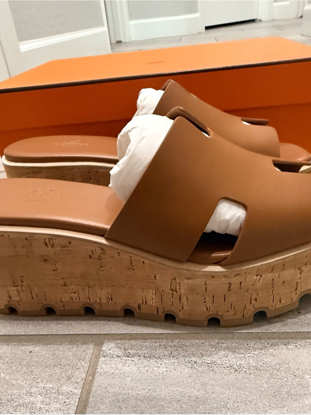 Hermes Eze Sandal - Picture 3 of 5